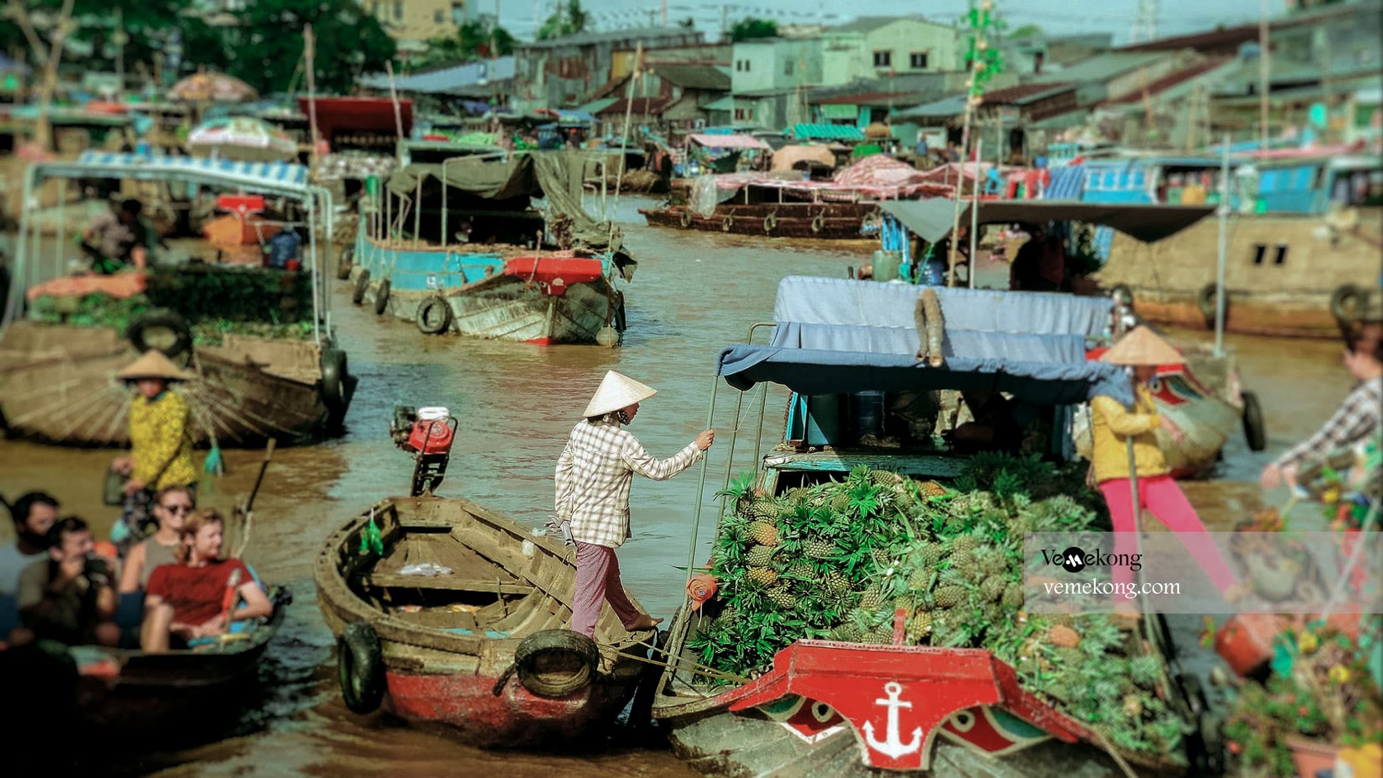 Can Tho floating market tour from Sa Dec 1 Day