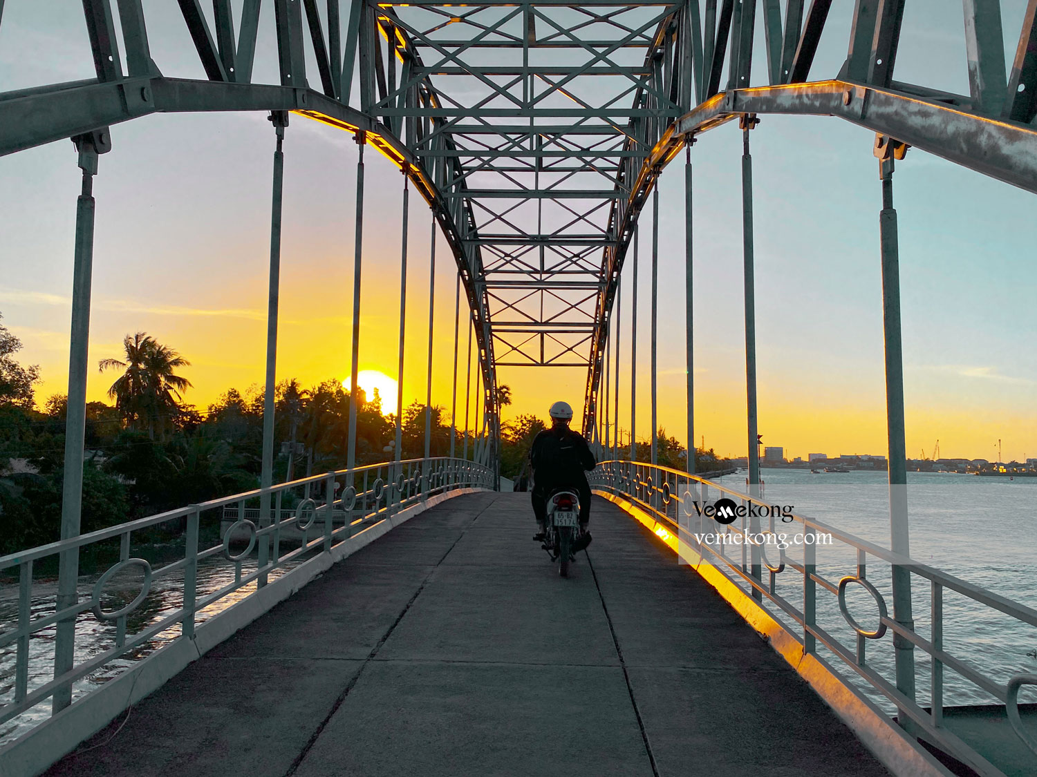 Can Tho Cycling Tour (Morning or Sunset)