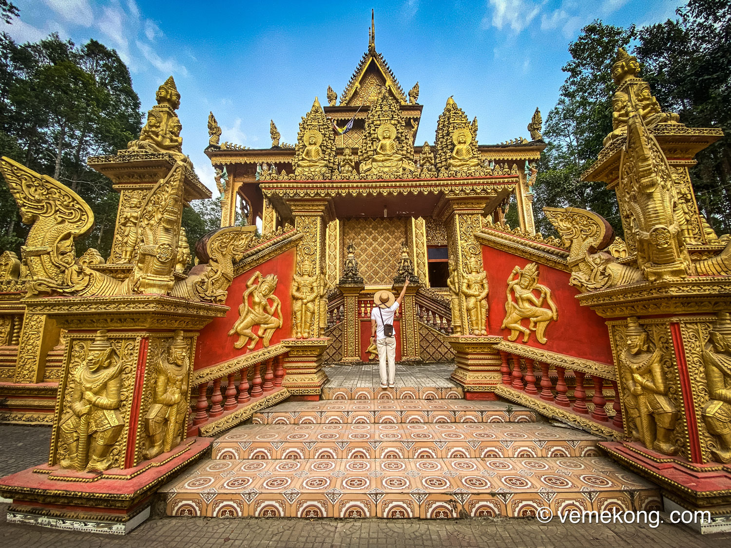 Phu Ly Khmer pagoda Tour from Can Tho